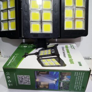 300W HIGH-POWER SOLAR LIGHT WITH SMART SENSOR